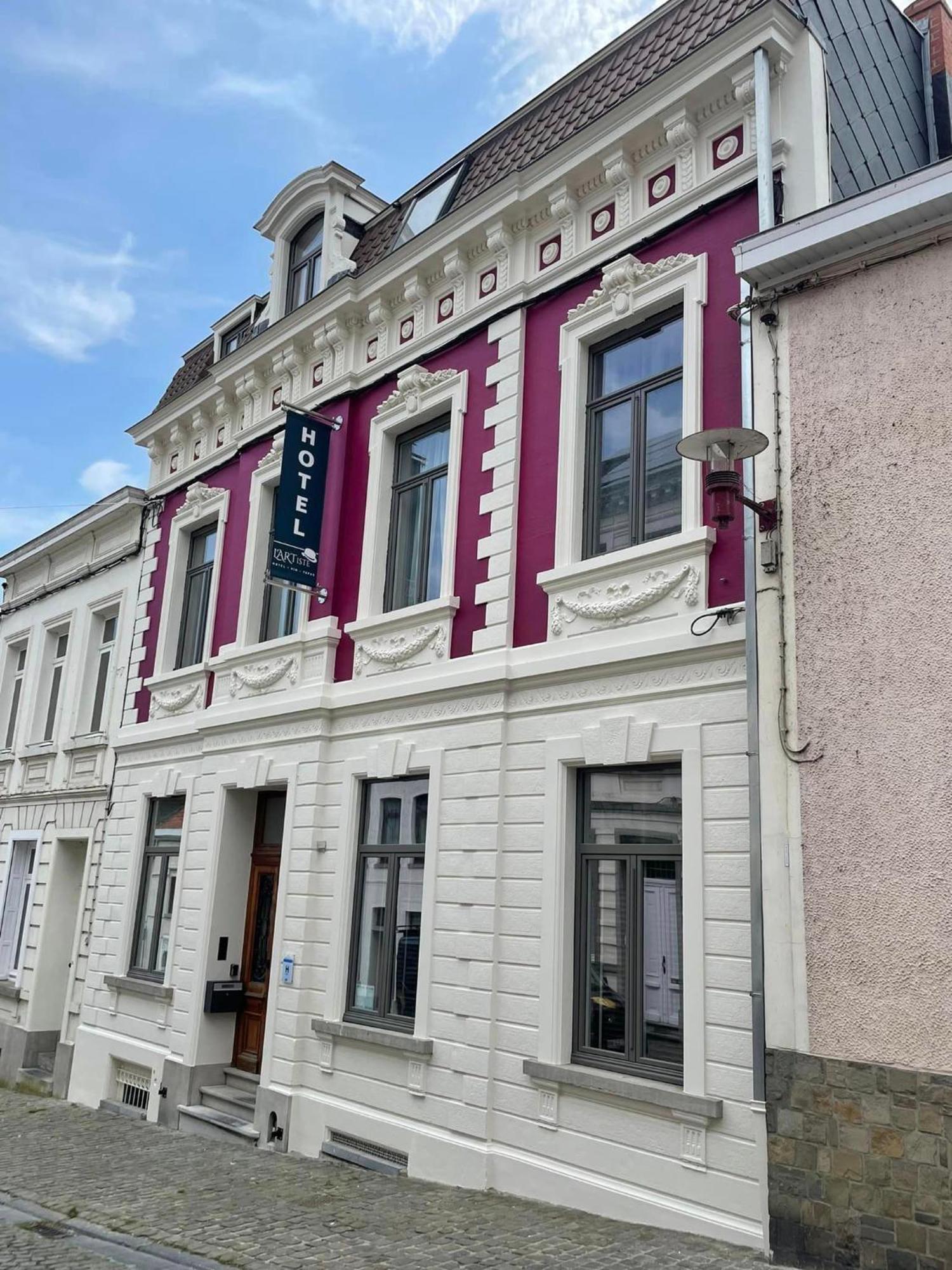 Hotel L'Artiste Lessines Esterno foto